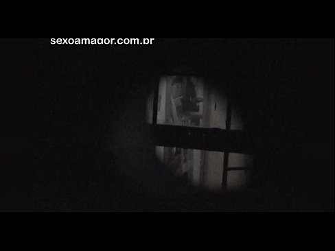 ❤️ Блонди ба таври махфӣ аз ҷониби як сайёҳи ҳамсоя, ки паси хиштҳои холӣ пинҳон шудааст, сабт мешавад ❤ Порно босифат дар tg.dreamlandpassionfever.ru